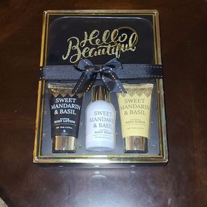 The Ultimate Travel Essentials Gift Set